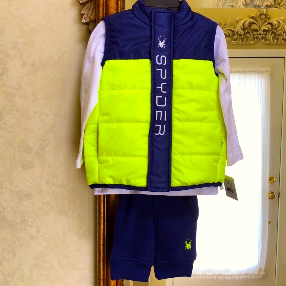 New Spyder Toddler boys  3 piece vest, shirt and pants set.  Size 2T.